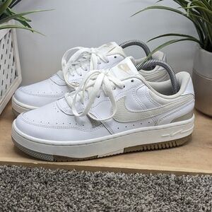 Nike Gamma Force White Phantom Women's Size 8.5 Leather Platform Shoes Walking